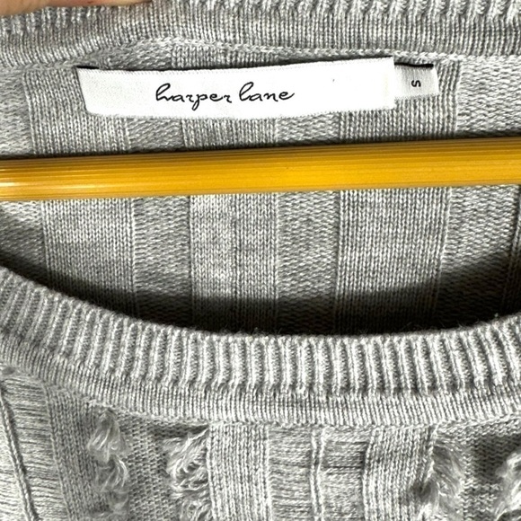 4 for $20 SALE! Harper Lane Stitch Fix Frayed Fringe Rib Sweater, Grey, Size S - Picture 4 of 10